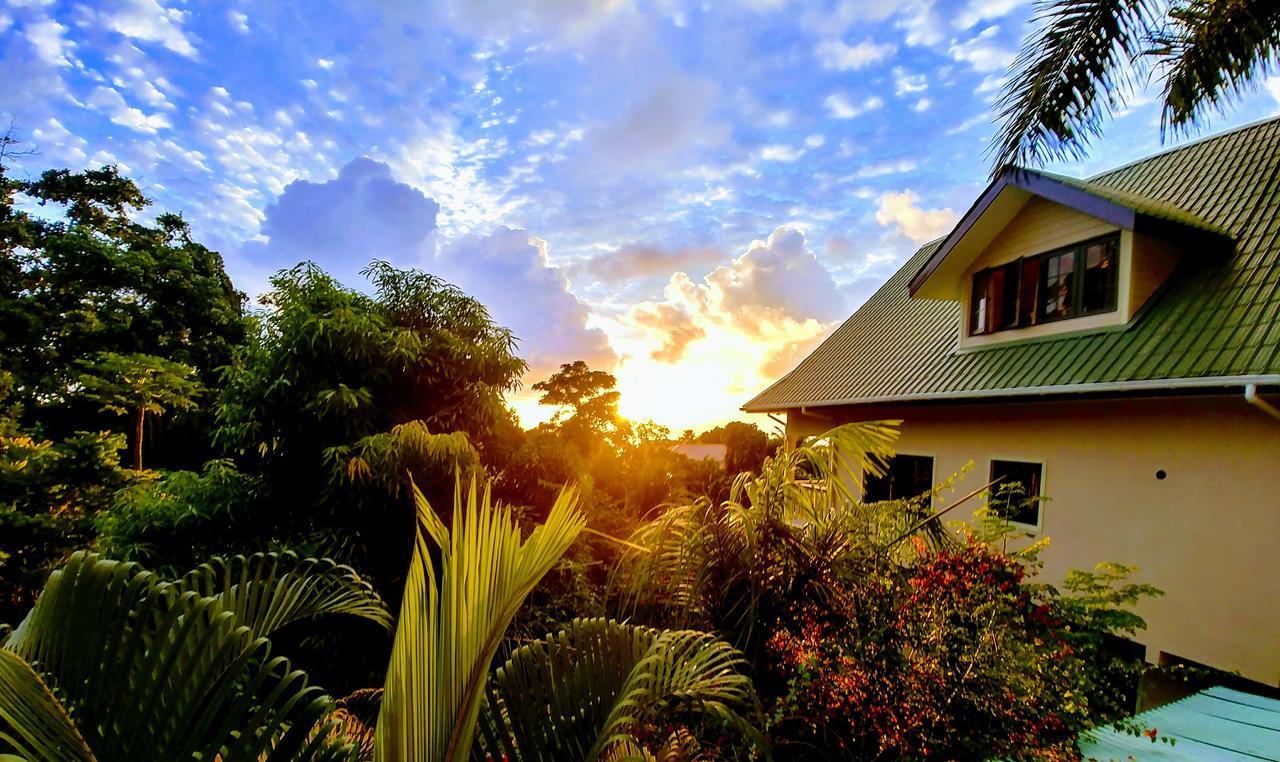 Belle Montagne Holiday Apartments Grand Anse  Exterior photo