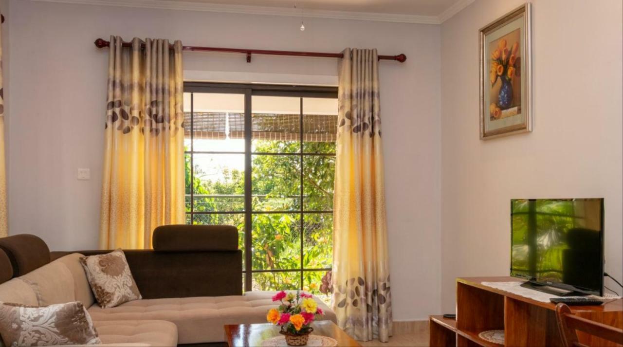 Belle Montagne Holiday Apartments Grand Anse  Exterior photo